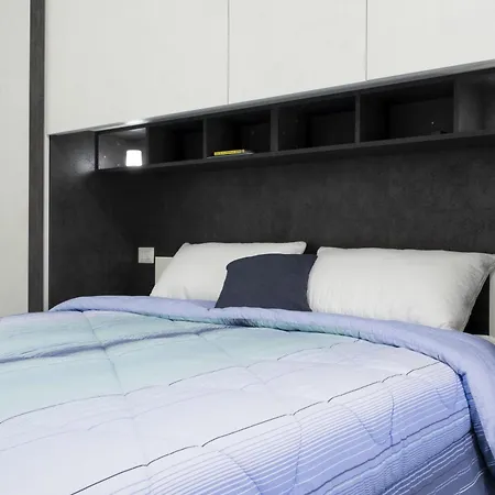 Clalia アパート *